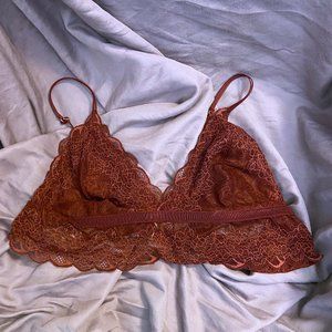 Madewell Lace Liana Longline Bra in Maroon